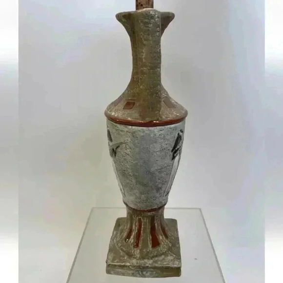 EGYPTIAN ART- 1950’s Italian neo-Egyptian decanter 14” tall x 5” across - Picture 3 of 11